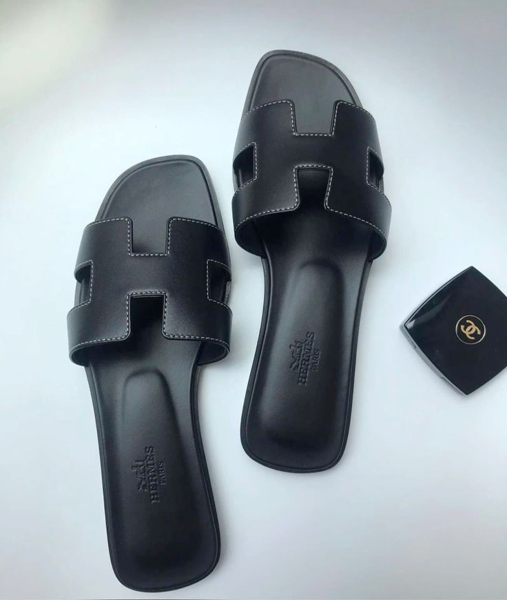 Stepin H Type Black Flats Si30