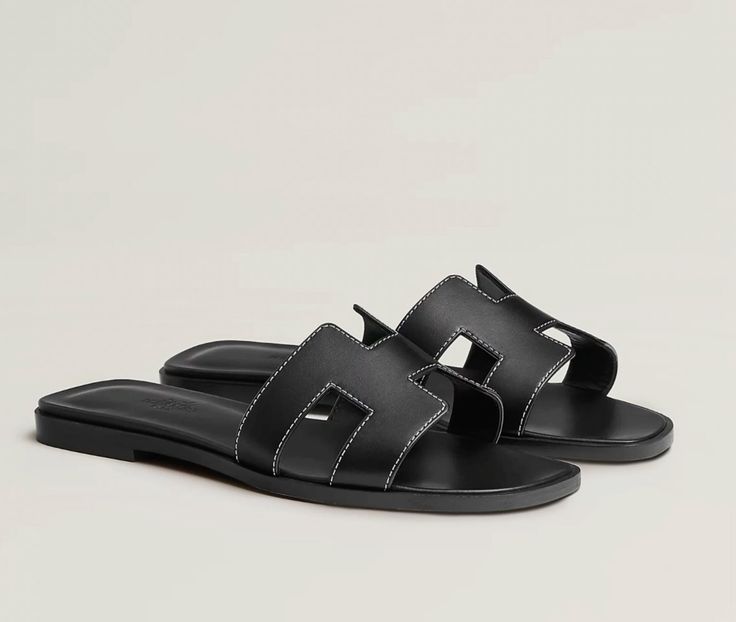 Stepin H Type Black Flats Si30